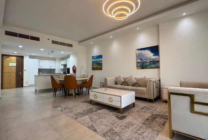 984402 - Property Main Image