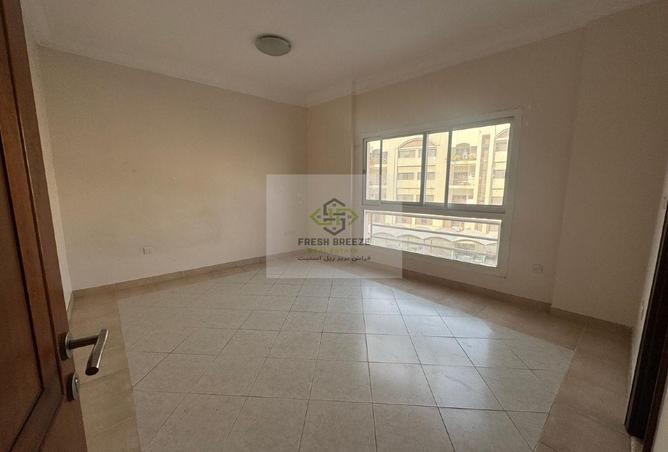 986757 - Property Image 2