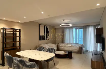 Apartment - 1 Bedroom - 2 Bathrooms for rent in Marina District - Lusail
