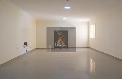 Apartment - 2 Bedrooms - 2 Bathrooms for rent in Madinat Khalifa South - Madinat Khalifa - Doha