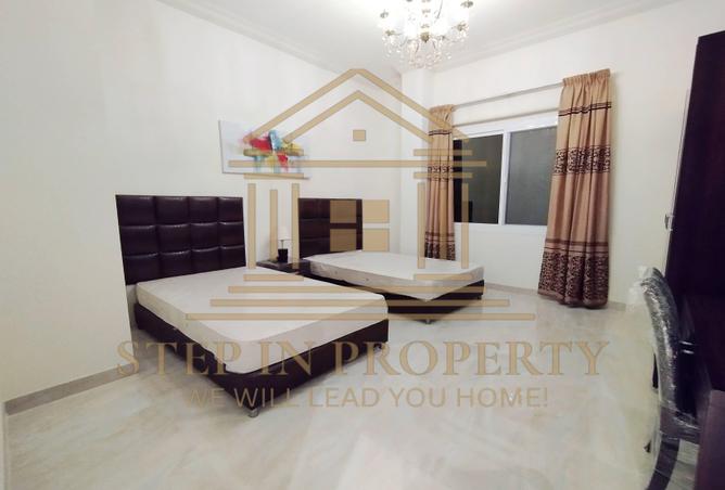 951609 - Property Image 2