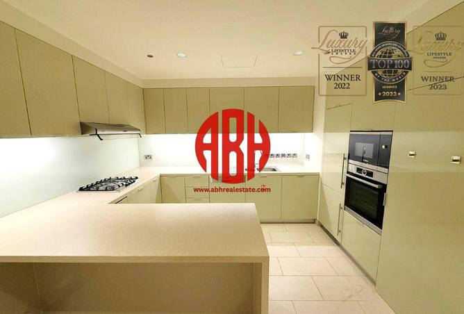 967639 - Property Main Image