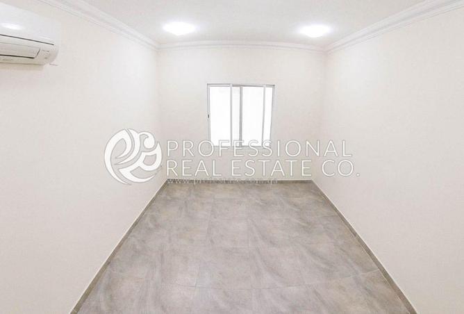 946548 - Property Main Image