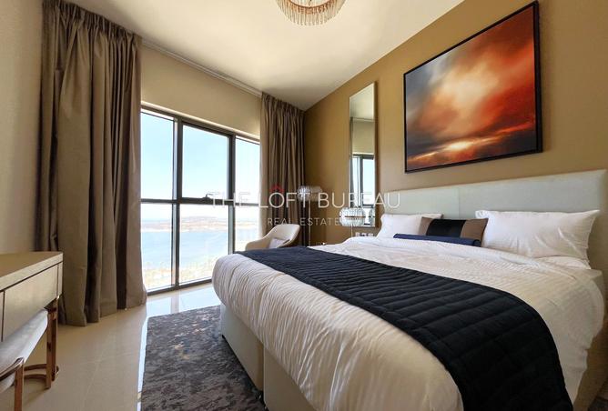 881146 - Property Image 2