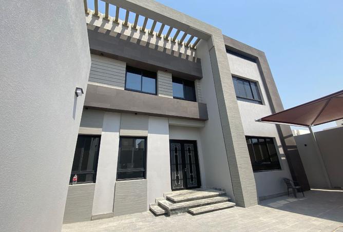 941029 - Property Image 2