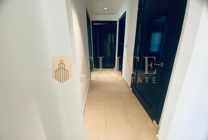 987267 - Property Image 3