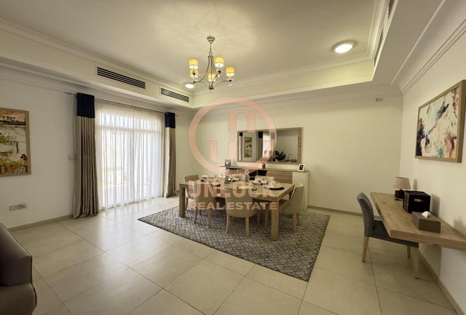 990568 - Property Image 2