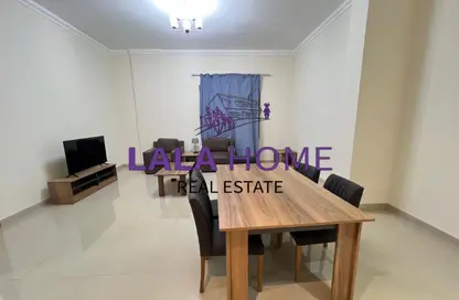 شقة - غرفة نوم - 2 حمامات للايجار في شقق أرتان ريزيدنس فوكس هيلز 150 - فوكس هيلز - الوسيل