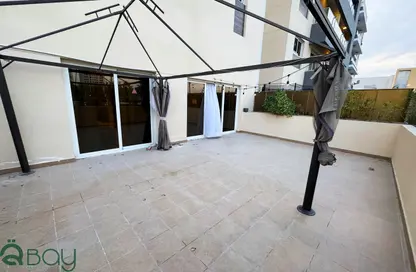 Apartment - 2 Bedrooms - 2 Bathrooms for sale in Piazza 3 - La Piazza - Fox Hills - Lusail