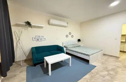 Apartment - Studio - 1 Bathroom for rent in Al Hanaa Street - Al Gharrafa - Doha