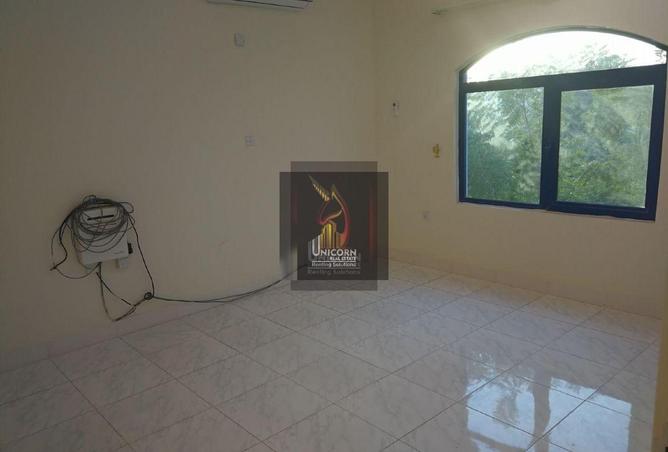 968008 - Property Image 3