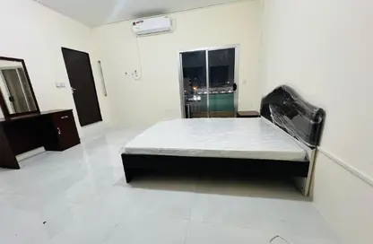 Apartment - Studio - 1 Bathroom for rent in Najma - Doha