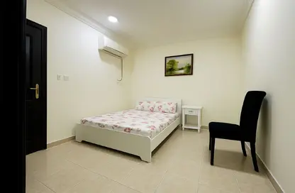 شقة - 1 حمام للايجار في شارع الحضارة - الثمامة - الدوحة شقة - 1 حمام للايجار في شارع الحضارة - الثمامة - الدوحة