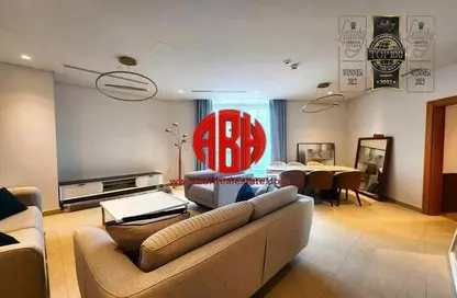 Apartment - 2 Bedrooms - 3 Bathrooms for rent in Floresta Gardens - Floresta Gardens - The Pearl Island - Doha