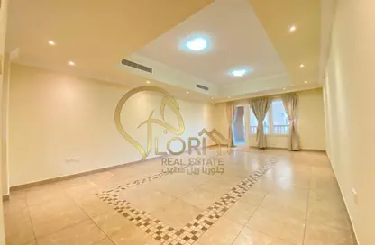 Apartment - 1 Bedroom - 2 Bathrooms for sale in East Porto Drive - Porto Arabia - The Pearl Island - Doha