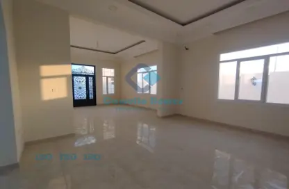 Empty Room image for: Villa for sale in Al Hadara Street - Al Thumama - Doha, Image 1