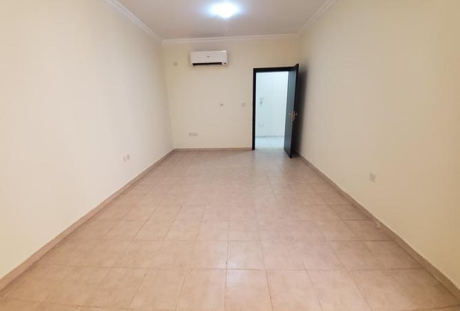 957867 - Property Image 3