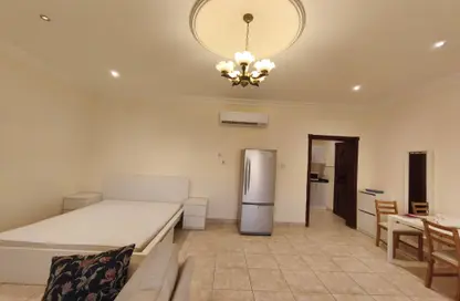 Apartment - Studio - 1 Bathroom for rent in West Bay Lagoon Street - West Bay Lagoon - Doha