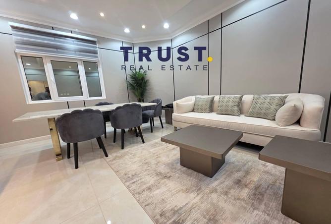 971736 - Property Image 2