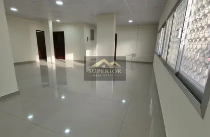 Apartment - 3 Bedrooms - 3 Bathrooms for rent in Al Mansoura - Al Mansoura - Doha
