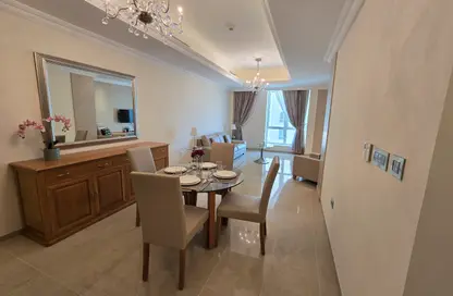 Apartment - 1 Bedroom - 2 Bathrooms for rent in The Pearl Island - Doha