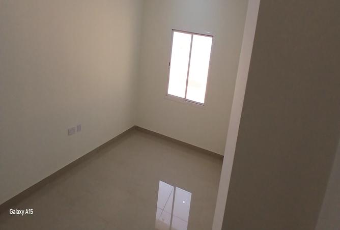 978164 - Property Image 2