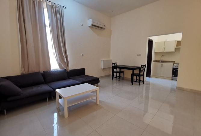 923690 - Property Image 2