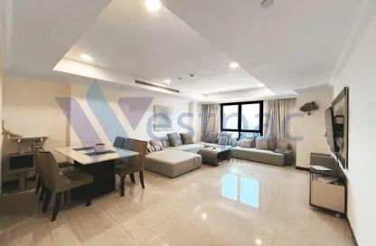 Apartment - 2 Bedrooms - 2 Bathrooms for rent in East Porto Drive - Porto Arabia - The Pearl Island - Doha