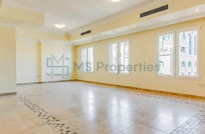 Apartment - 3 Bedrooms - 5 Bathrooms for sale in West Porto Drive - Porto Arabia - The Pearl Island - Doha