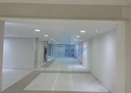 Show Room - 2 bathrooms for rent in Salwa Road - Al Aziziyah - Doha