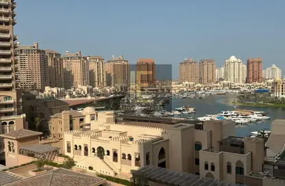 Apartment - 2 Bedrooms - 3 Bathrooms for rent in West Porto Drive - Porto Arabia - The Pearl Island - Doha