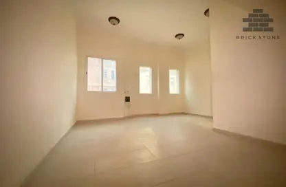 Apartment - 2 Bedrooms - 2 Bathrooms for rent in Muntazah 13 - Al Muntazah - Doha