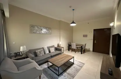 Apartment - 2 Bedrooms - 2 Bathrooms for rent in Bin Dirham 2 - Al Mansoura - Doha