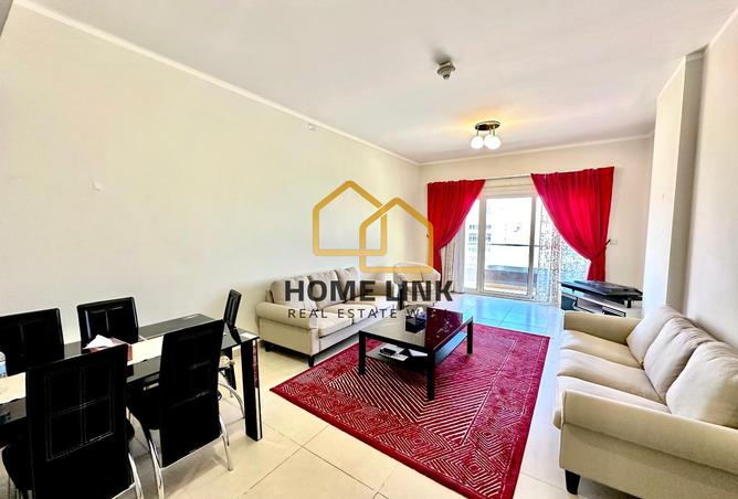 957394 - Property Main Image