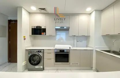 Apartment - 1 Bedroom - 2 Bathrooms for rent in Lusail Marina Heights - Marina District - Lusail