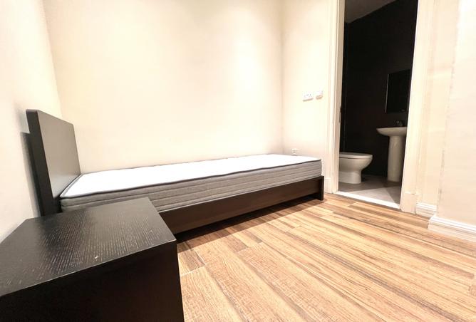 987074 - Property Image 3