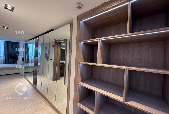 989785 - Property Main Image