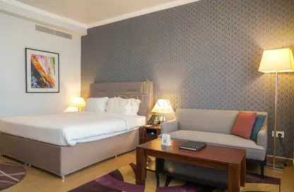 Apartment - Studio - 1 Bathroom for rent in 35 West Bay - West Bay - Doha