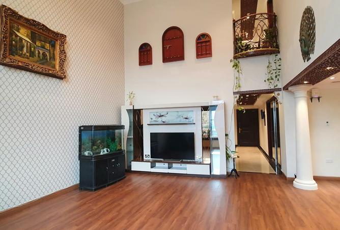 980560 - Property Image 2