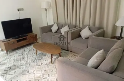 Apartment - 2 Bedrooms - 3 Bathrooms for rent in Tadmur Street - Old Airport Road - Doha