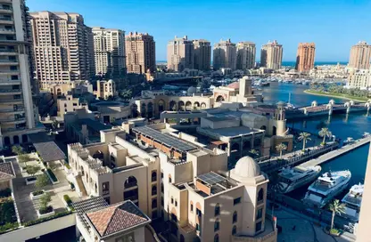 شقة - غرفة نوم - 2 حمامات للبيع في طريق بورتو الشرقي - بورتو أرابيا - جزيرة اللؤلؤة - الدوحة
