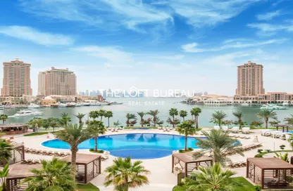 شقة - 2 غرف نوم - 4 حمامات للايجار في The St. Regis Marsa Arabia Island - Marsa Arabia - جزيرة اللؤلؤة - الدوحة