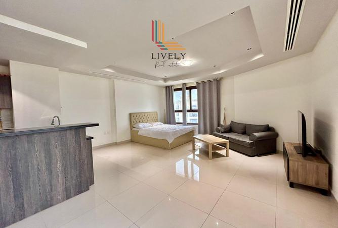 942345 - Property Image 3