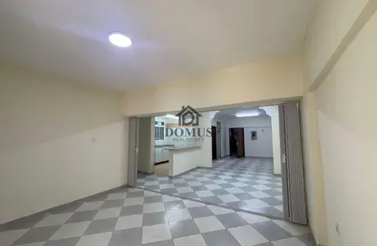 Apartment - 2 Bedrooms - 2 Bathrooms for rent in Musheireb Apartments - Musheireb - Doha