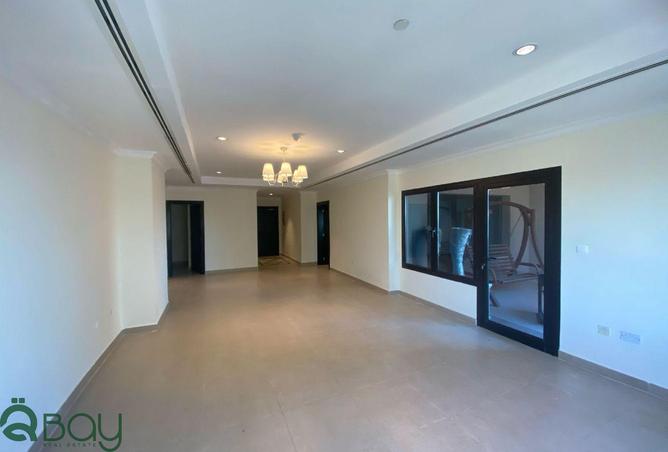 999009 - Property Image 3