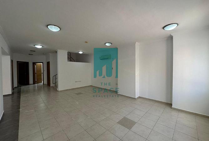 965476 - Property Image 2