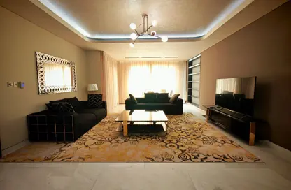 Apartment - 1 Bedroom - 2 Bathrooms for rent in Porto Arabia - The Pearl Island - Doha