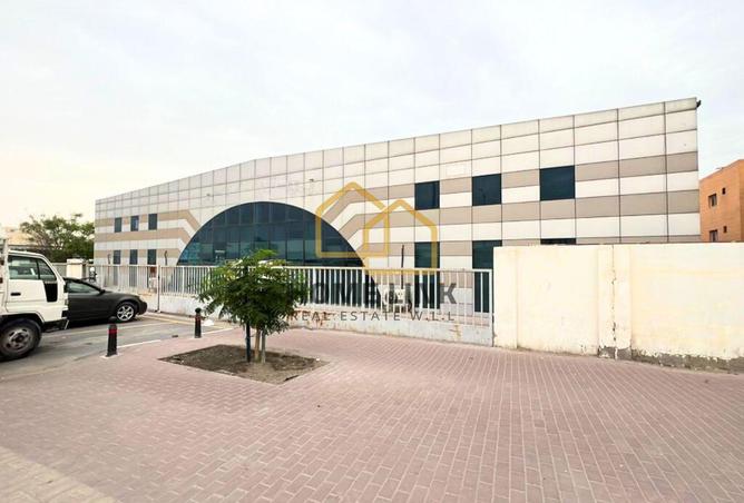 899579 - Property Main Image