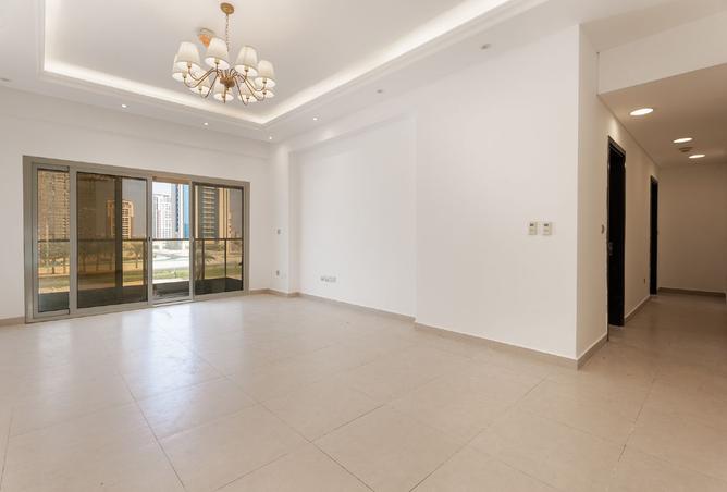 951990 - Property Image 2
