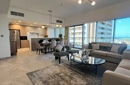 Apartment - 2 Bedrooms - 3 Bathrooms for rent in Burj Al Marina - Marina District - Lusail